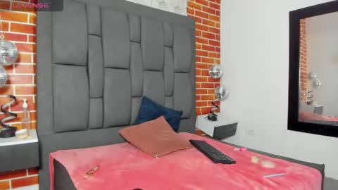 Snapshot of luxuryheavenn chatting on 12, 5, 2026 luxuryheavenn online show from 12, 5, 2026