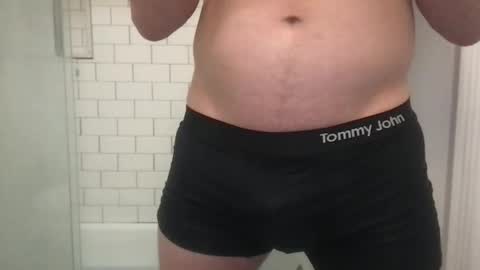 lvguynextdoor440656 online show from 29, 10, 2025