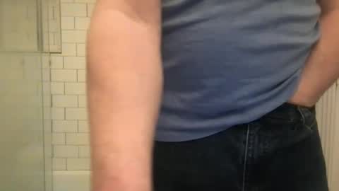 lvguynextdoor440656 online show from 1, 3, 2026