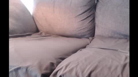 Snapshot of lxxlzwld chatting on 25, 10, 2025 BBull online show from 25, 10, 2025