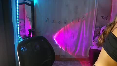 Snapshot of lya_ch chatting on 24, 10, 2025 Call me Lia online show from 24, 10, 2025