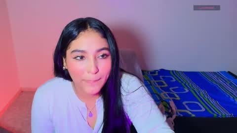 LYA DUBOIS  online show from 6, 5, 2026