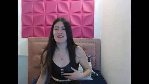 Snapshot of lyacoopper chatting on 16, 12, 2025 lyacoopper online show from 16, 12, 2025
