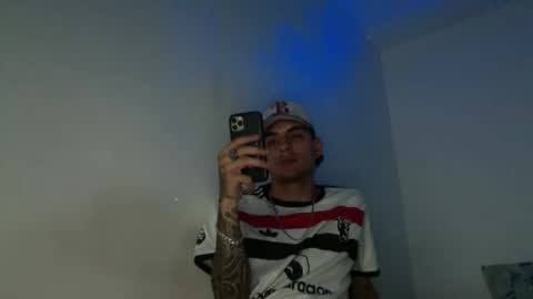 Lyan online show from 8, 11, 2025