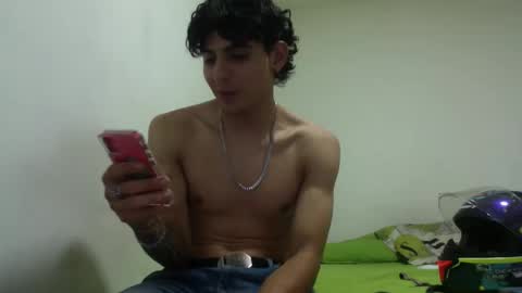 Lyan online show from 4, 12, 2025