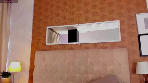 Lyan online show from 20, 12, 2025