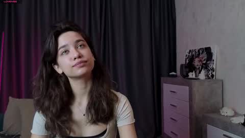 Snapshot of lyanna_tale chatting on 9, 11, 2025 Lyanna online show from 9, 11, 2025