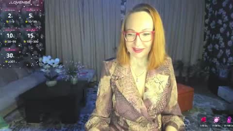 Snapshot of lyboff72 chatting on 8, 3, 2025 lybava online show from 8, 3, 2025