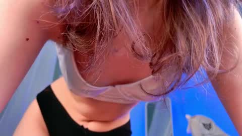 lychee__chan online show from 11, 3, 2026