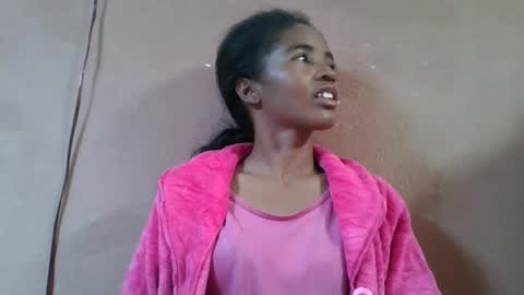 lydie856696 online show from 8, 7, 2026