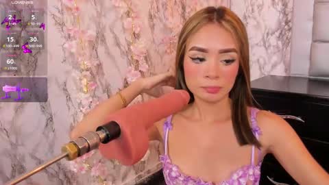 Lyen Rae  online show from 18, 2, 2025