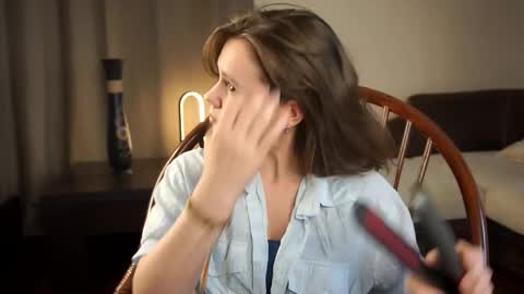 Snapshot of lyle_art chatting on 10, 3, 2025 hi im Lyle online show from 10, 3, 2025