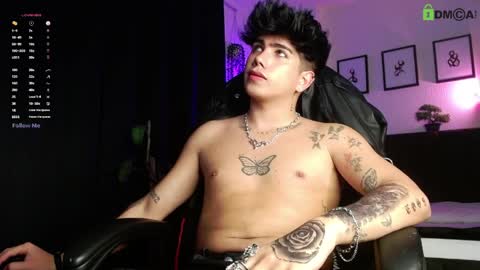 Lyle Bennett Freelance Model online show from 10, 4, 2026