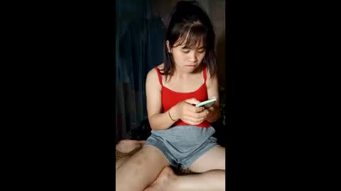 Snapshot of lyly1200 chatting on 10, 5, 2026 Lyly online show from 10, 5, 2026
