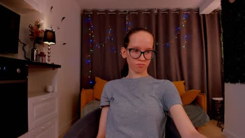 Sara online show from 1, 2, 2025