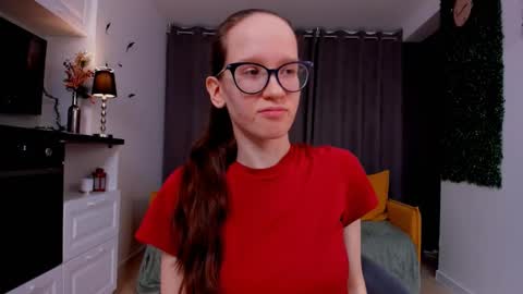 Sara online show from 26, 2, 2025