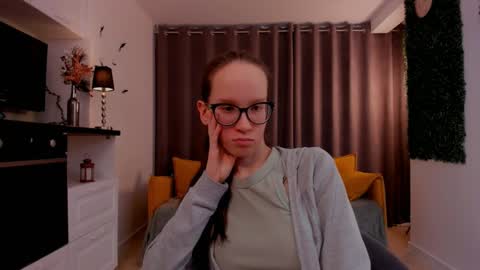 Sara online show from 2, 3, 2025