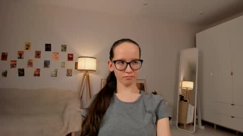 Sara online show from 10, 3, 2025