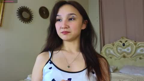 Snapshot of lynngroves chatting on 20, 2, 2025 Lola online show from 20, 2, 2025