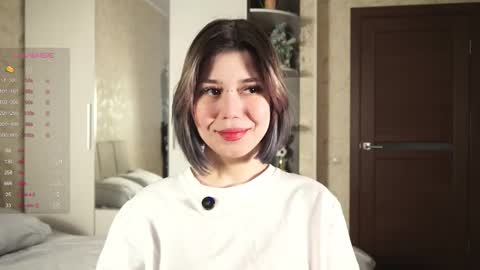 Snapshot of lynngroves chatting on 27, 2, 2025 Lola online show from 27, 2, 2025