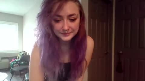 Lynn  online show from 28, 2, 2026