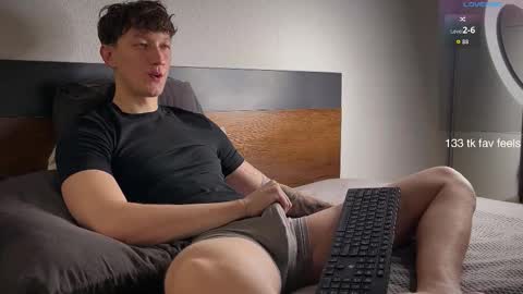 Snapshot of lyon_power_ chatting on 27, 2, 2026 Dani online show from 27, 2, 2026