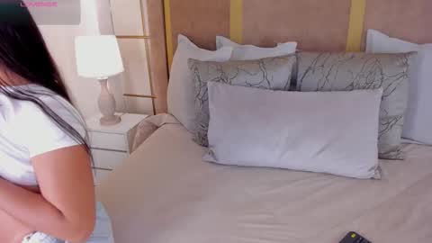    online show from 11, 2, 2026