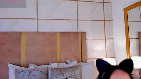    online show from 27, 2, 2026