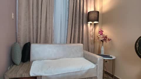 Snapshot of lyravendrell chatting on 13, 2, 2026 Lyravendrell online show from 13, 2, 2026