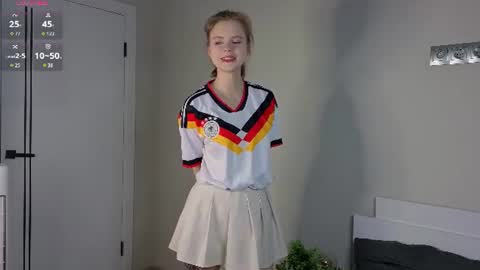 Julie online show from 19, 6, 2026