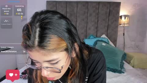 Snapshot of lyxi_ chatting on 16, 1, 2025 Lyxi online show from 16, 1, 2025