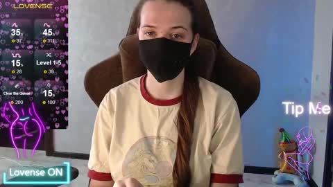 Snapshot of m00n8kiki chatting on 11, 2, 2026 Ksu online show from 11, 2, 2026