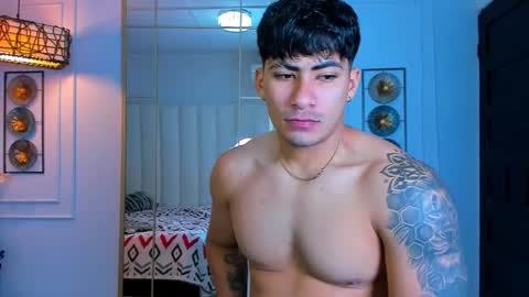 Snapshot of m1chaelx_ chatting on 5, 11, 2025 MICHAEL online show from 5, 11, 2025