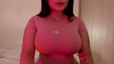 Snapshot of m1emilia chatting on 31, 5, 2026 Emilia online show from 31, 5, 2026