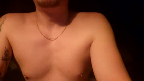 Snapshot of m1guele chatting on 21, 12, 2024 Fucklover online show from 21, 12, 2024