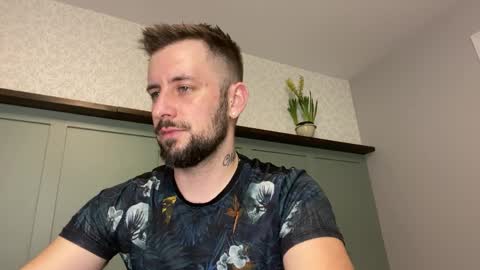 m_stephen online show from 29, 3, 2026