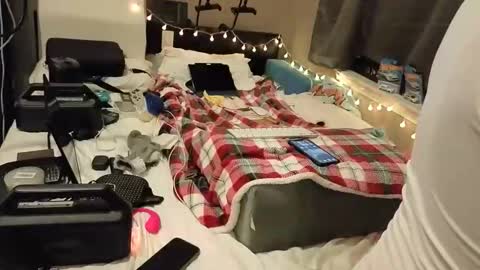 mac1119 online show from 17, 1, 2026