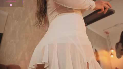 Snapshot of maca_bloom chatting on 20, 11, 2025 Maca online show from 20, 11, 2025