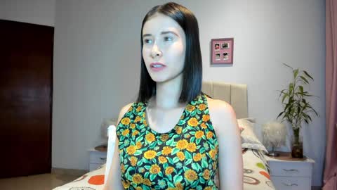 Snapshot of macarena_vallejo_ chatting on 29, 1, 2025 Macarena online show from 29, 1, 2025