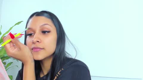 Snapshot of macarenasmith1 chatting on 22, 12, 2025 macarenasmith1 online show from 22, 12, 2025