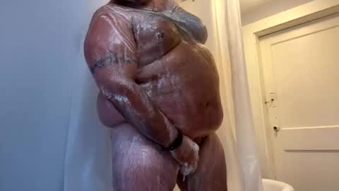 Snapshot of macdaddy512 chatting on 1, 10, 2025 Macdaddy512 online show from 1, 10, 2025