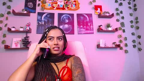 Macey Elliot Modelo Independiente online show from 24, 12, 2024