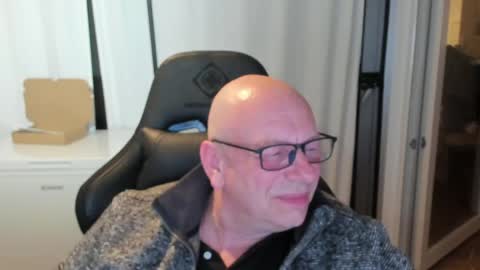 Andy online show from 15, 4, 2026