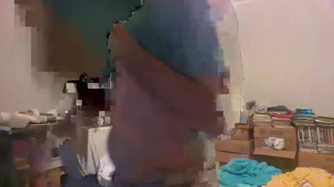 Snapshot of machoalex chatting on 27, 10, 2025 MACHOLIVRE online show from 27, 10, 2025