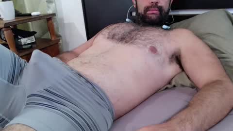 machoathome online show from 20, 5, 2026