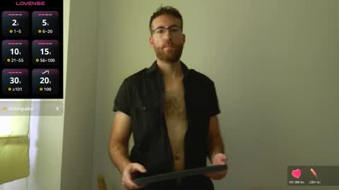 Snapshot of machohiberiko chatting on 16, 11, 2025 Jota online show from 16, 11, 2025