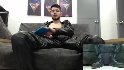 instagram mackdanielsx online show from 21, 10, 2025