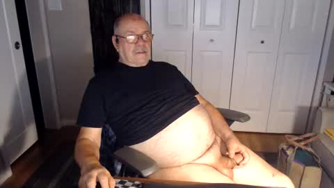 Snapshot of mackb1950 chatting on 31, 7, 2026 MackB1950 online show from 31, 7, 2026