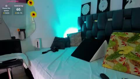 MACKBIG DICK im a damn dominant I like ATMs INSTAGRAM Edwinaragonc online show from 8, 2, 2026