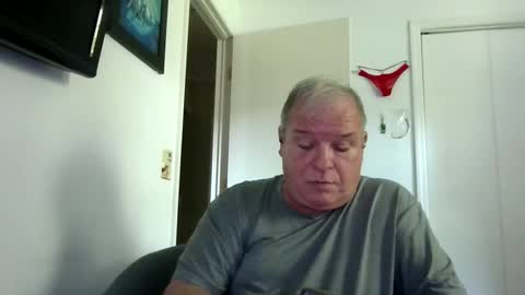 mackdocc001 online show from 17, 9, 2025